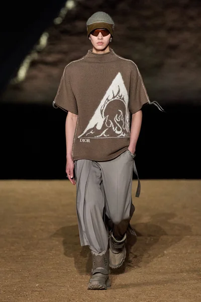 Look 43